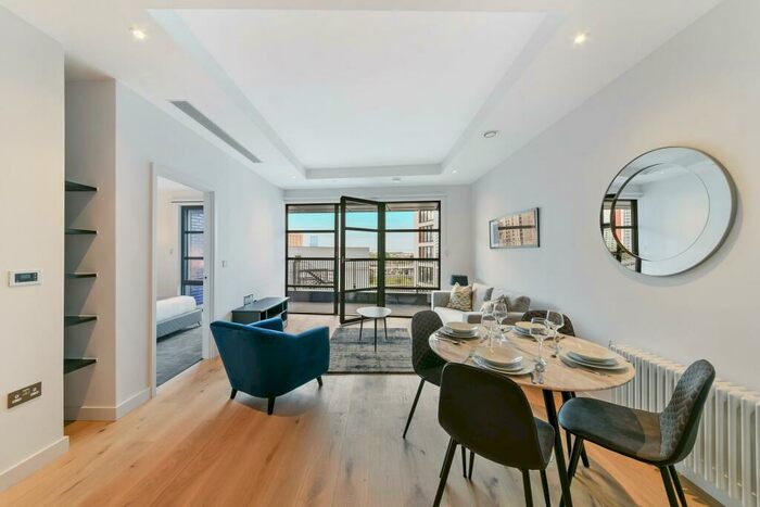 1 Bedroom Apartment To Rent In Bridgewater House, London City Island, London, E14
