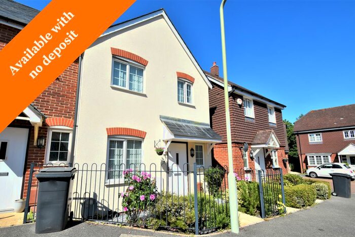 2 Bedroom End Of Terrace House To Rent In Letcombe Place, Horndean, Waterlooville, PO8