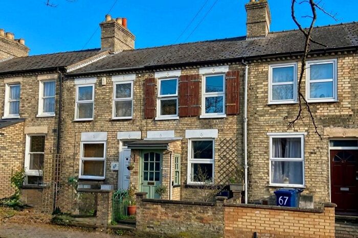 2 Bedroom Terraced House For Sale In River Lane, Cambridge, CB5