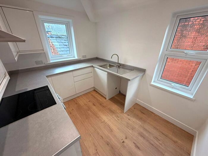 2 Bedroom Flat To Rent In Chapel Street, Chorley, Lancashire, PR7