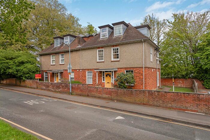 1 Bedroom Apartment For Sale In Ludlow Road, Maidenhead, SL6