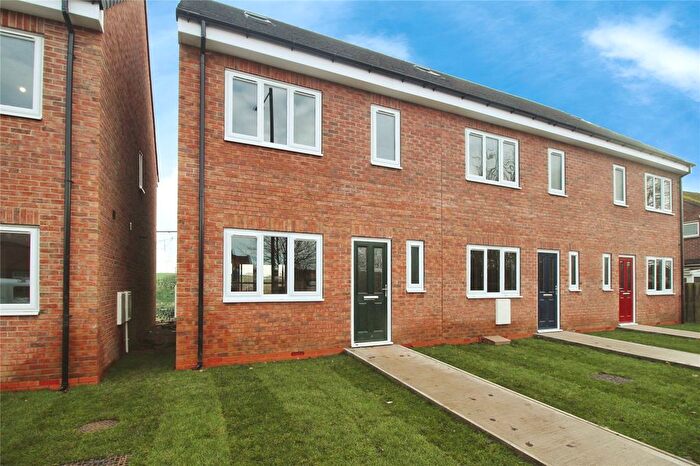 3 Bedroom End Terrace House For Sale In Owston Road, Carcroft, Doncaster, South Yorkshire, DN6