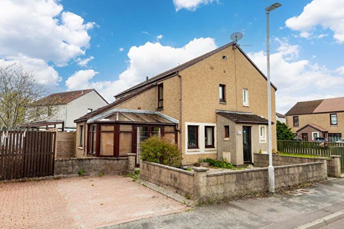 2 Bedroom Semi-Detached House To Rent In Lee Crescent North, Bridge Of Don, Aberdeen, AB22