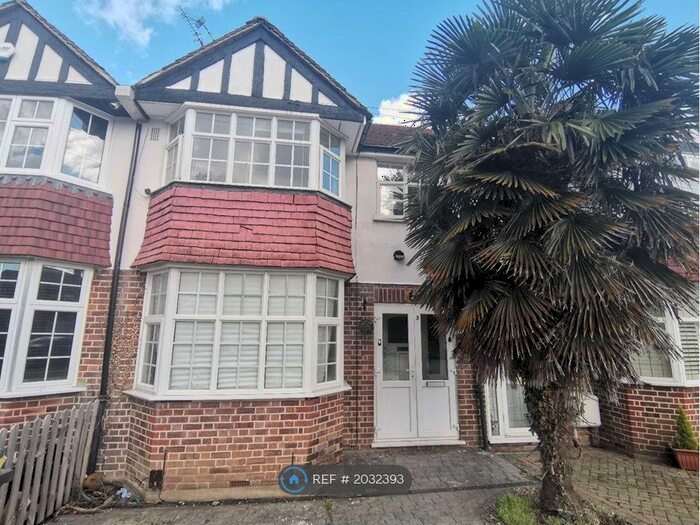 3 Bedroom Terraced House To Rent In Westdean Avenue, London, SE12