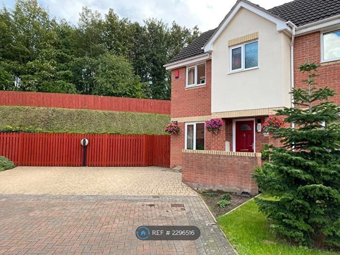 3 Bedroom Detached House To Rent In Reeves Way, Doncaster, DN3