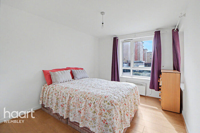 2 Bedroom Flat For Sale In Wellspring Crescent, Wembley, HA9