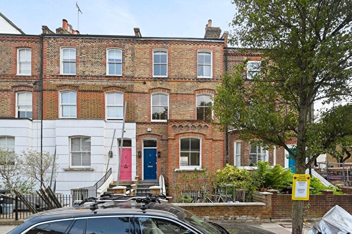 4 Bedroom Terraced House To Rent In Caithness Road, Brook Green, W14
