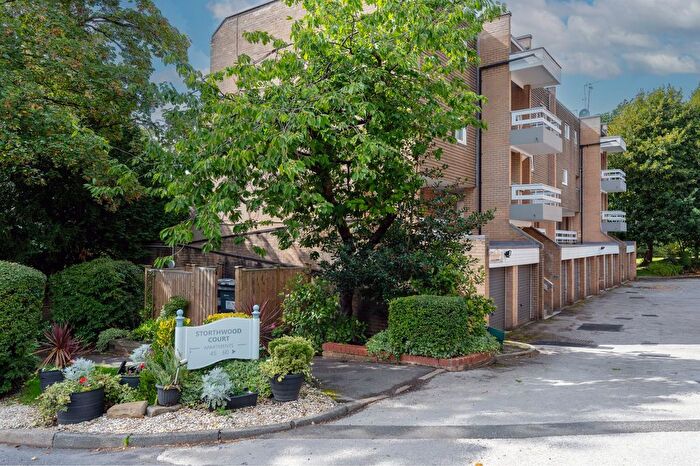 2 Bedroom Flat For Sale In Storth Lane, Sheffield, S10