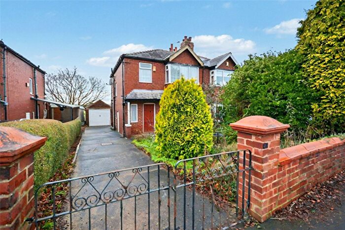 3 Bedroom Semi Detached House For Sale In Talbot Road, Roundhay, Leeds, LS8