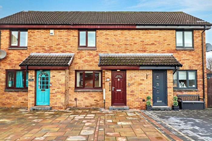 2 Bedroom Terraced House For Sale In Fleet Avenue, Renfrew, Renfrewshire, PA4