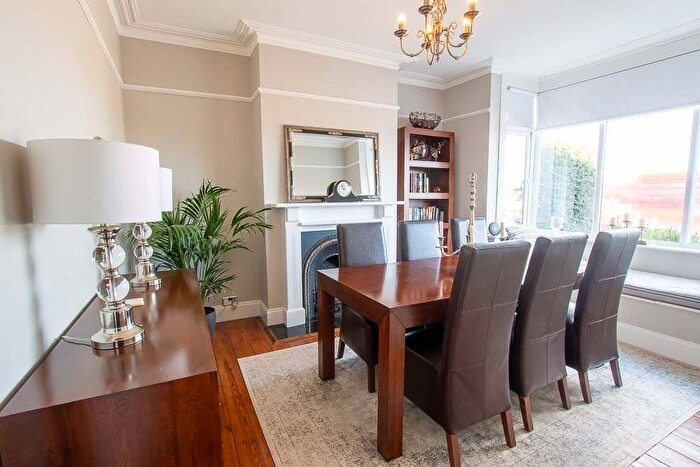 3 Bedroom Semi Detached House To Rent In Footscray Road, London, Greater London, SE9