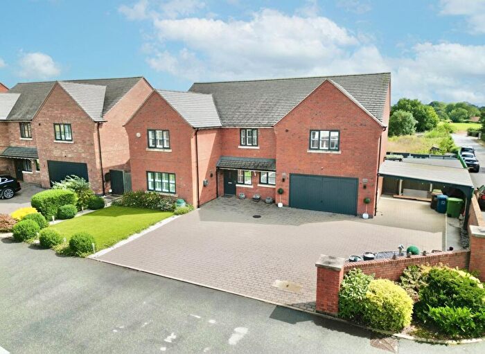 5 Bedroom Detached House For Sale In Lakesedge, Stone, ST15