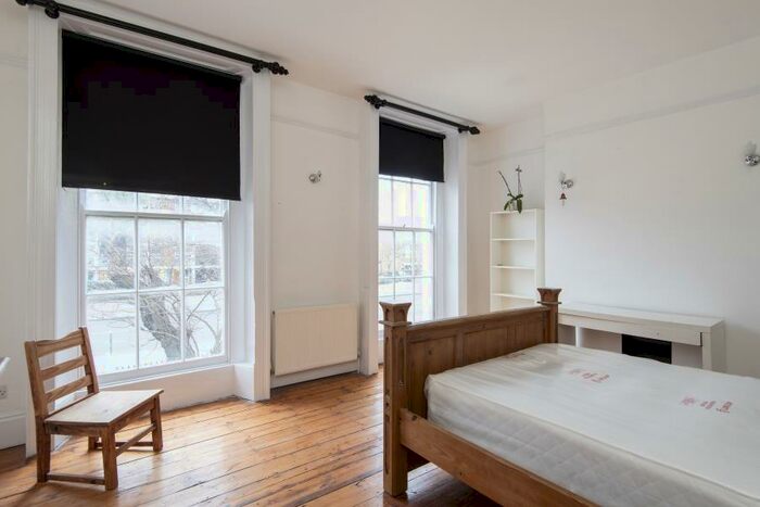 7 Bedroom Apartment To Rent In Mile End Road, London, E3