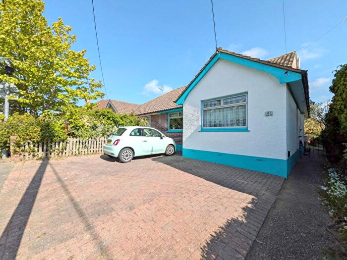 3 Bedroom Semi-Detached Bungalow For Sale In Church Road, Hadleigh, Essex, SS7