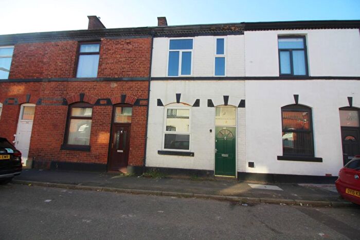 2 Bedroom Terraced House To Rent In Shepherd Street, Bury, BL9