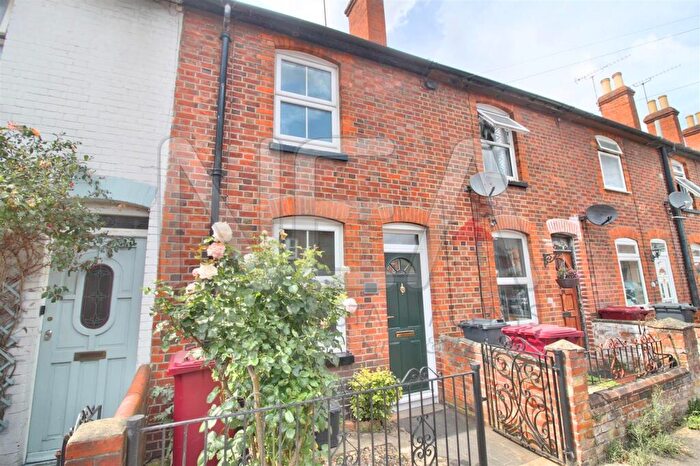3 Bedroom Terraced House To Rent In Swansea Road, Reading, RG1