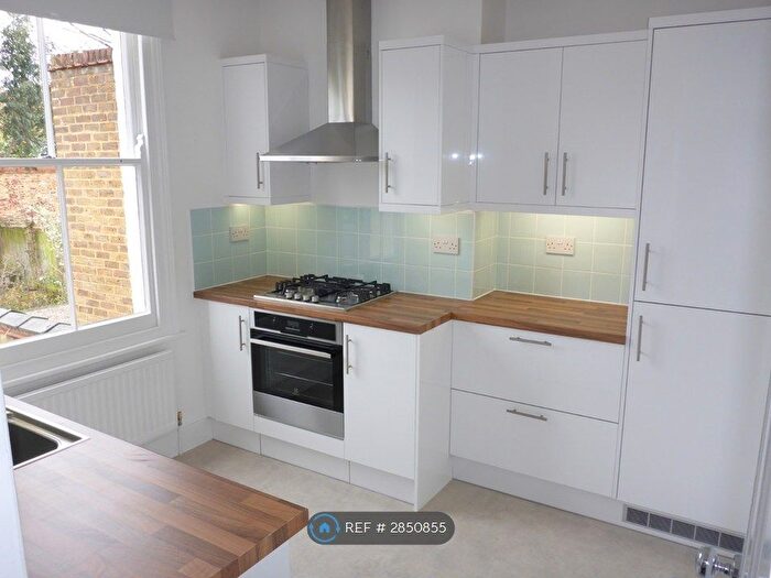 1 Bedroom Flat To Rent In Stile Hall Gardens, London, W4