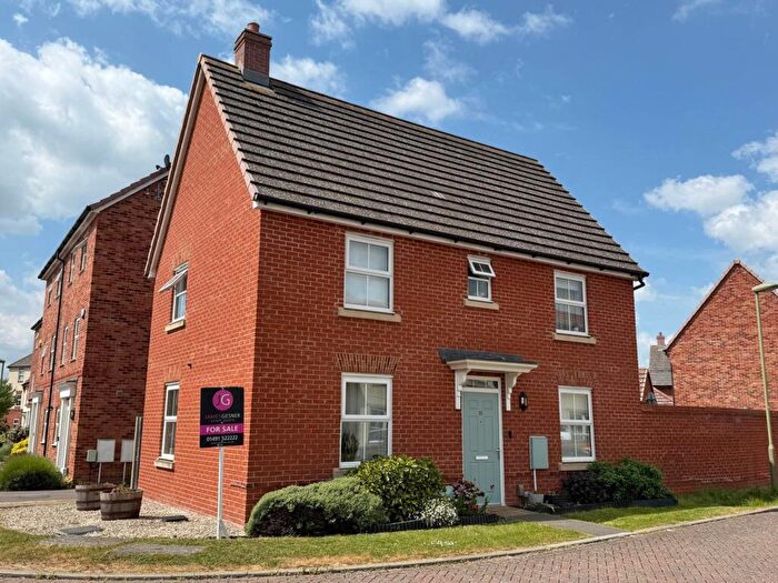 3 Bedroom Detached House For Sale In Imray Place, Wallingford, OX10