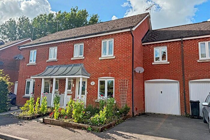 3 Bedroom Semi-Detached House For Sale In Fordingbridge, SP6
