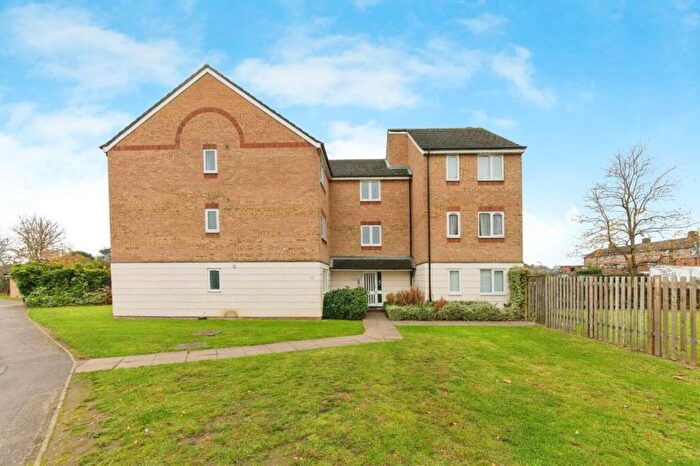 1 Bedroom Flat To Rent In Scammell Way, Watford, WD18