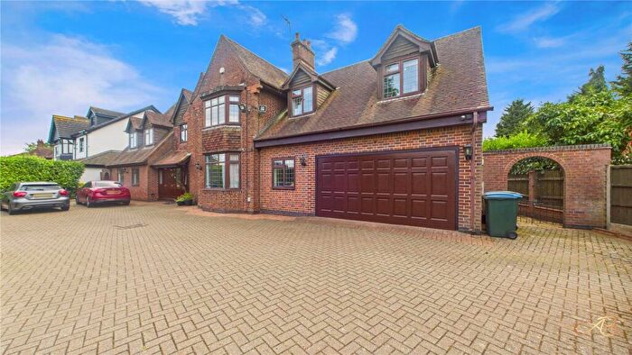 6 Bedroom Detached House For Sale In Tamworth Road, Keresley End, Coventry, CV7