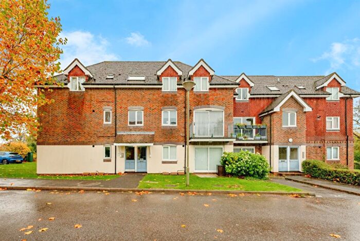 1 Bedroom Apartment For Sale In Ladbroke Road, Redhill, RH1