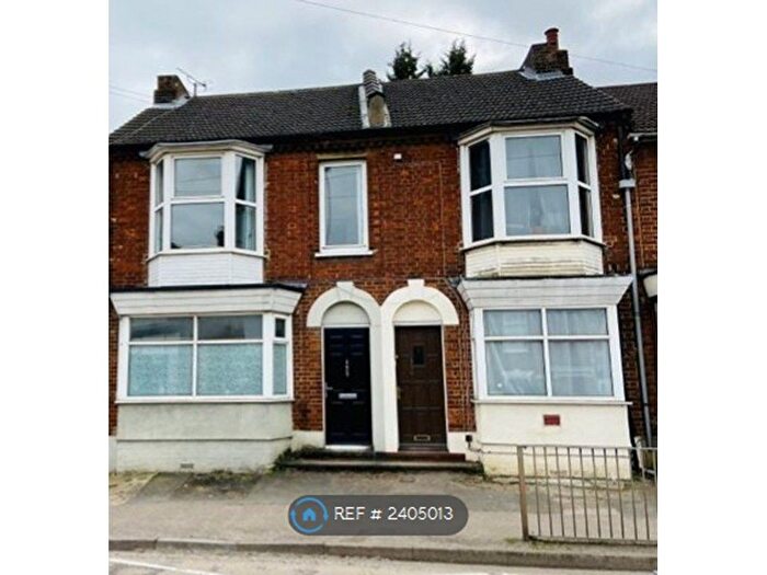 1 Bedroom Flat To Rent In Nightingale Road, Hitchin, SG5