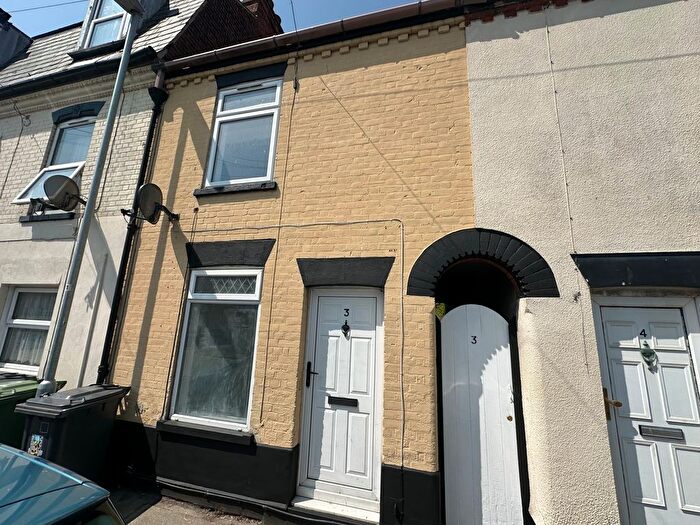 2 Bedroom Property To Rent In Silkmill Road, Great Yarmouth, NR30