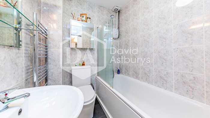 1 Bedroom Flat To Rent In The Broadway, Crouch End, London, N8