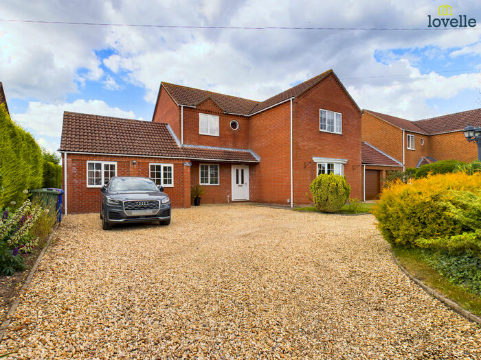 4 Bedroom Detached House For Sale In High Thorpe, Southrey, LN3