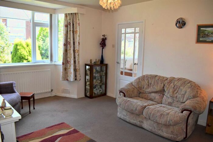 2 Bedroom Semi-Detached Bungalow For Sale In Lea Gate Close, Harwood, BL2