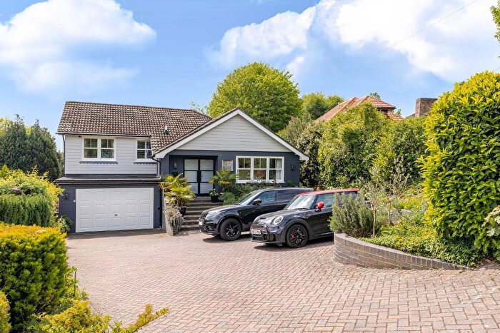 3 Bedroom Detached House For Sale In Burntwood Lane, Caterham, CR3