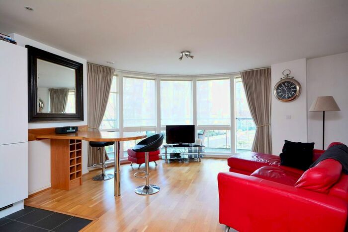 2 Bedroom Flat To Rent In Clayponds Lane, Brentford, TW8