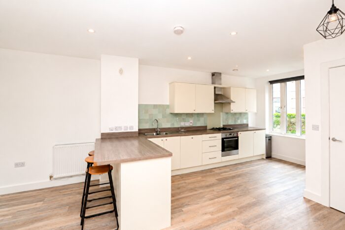 2 Bedroom Apartment To Rent In Kingfisher Place, Newcastle Upon Tyne, NE6