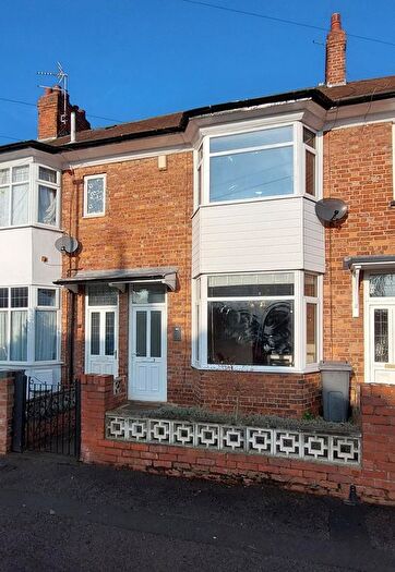 3 Bedroom Town House For Sale In Main Avenue, Heworth, York, YO31