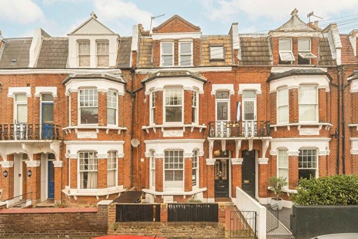 1 Bedroom Flat To Rent In Norroy Road, London, SW15