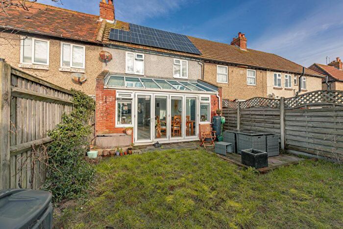 3 Bedroom Semi-Detached House For Sale In Cadnam Road, Southsea, PO4