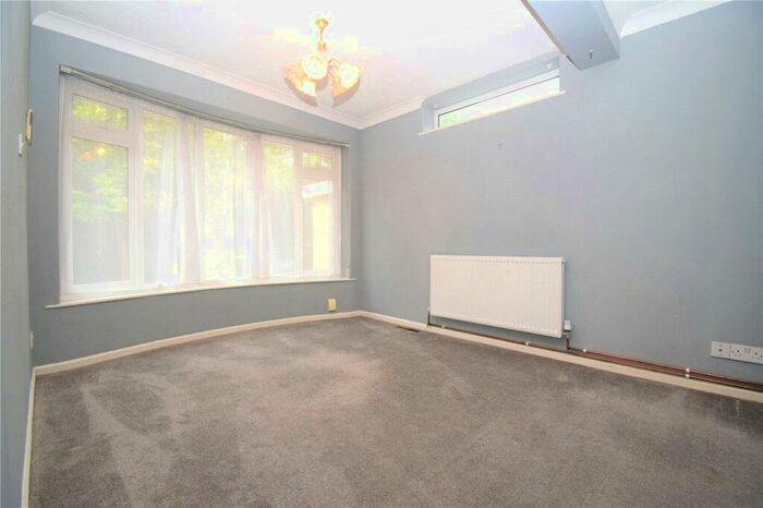 3 Bedroom Bungalow For Sale In Ashley Gardens, Colchester, Essex, CO3