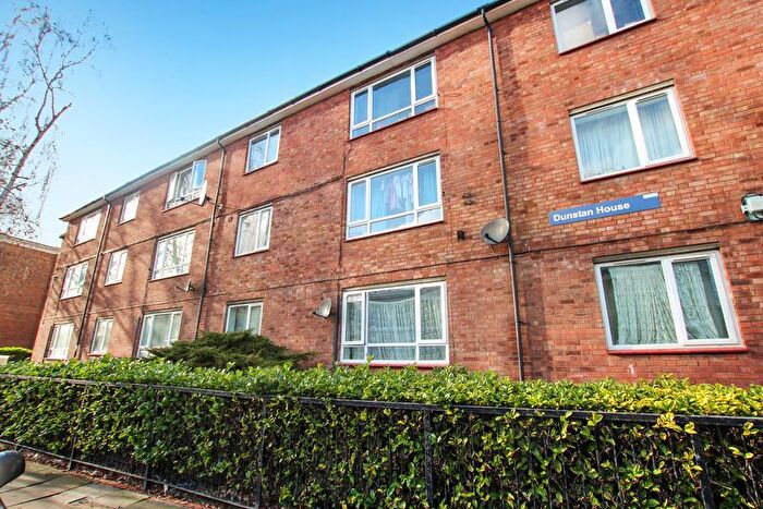 1 Bedroom Flat For Sale In Malpas Road, London, SE4