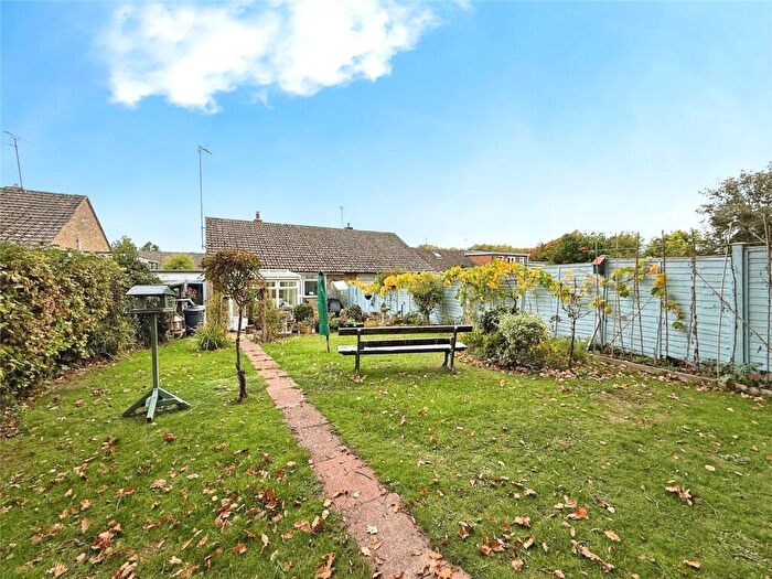 Garage / Parking For Sale In Sewell Avenue, Wokingham, Berkshire, RG41