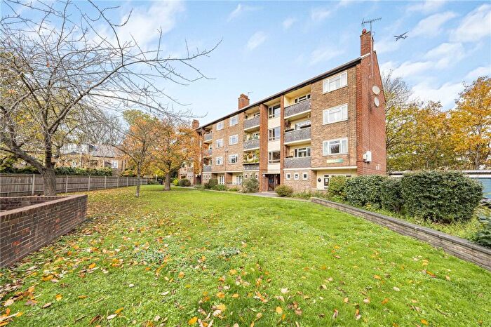 1 Bedroom Apartment For Sale In Brunel Court, Westfields Avenue, London, SW13