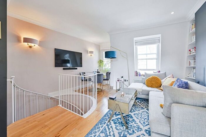 1 Bedroom Flat To Rent In Marylebone Street, Marylebone, London, W1G