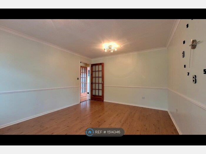 3 Bedroom Semi-Detached House To Rent In Kempsey Covert, Birmingham, B38