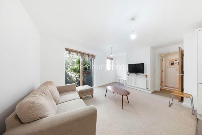1 Bedroom Apartment To Rent In Domecq House, Dallington Street, Clerkenwell, EC1V