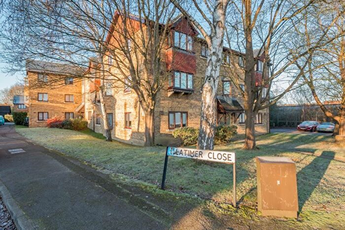 1 Bedroom Flat For Sale In Maybury, Woking, GU22
