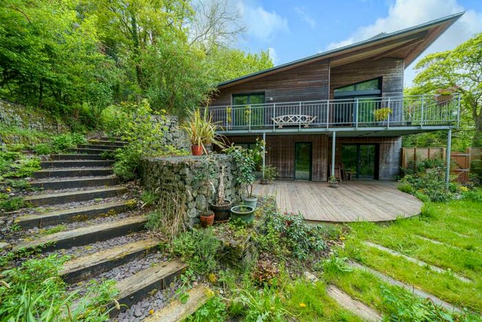 4 Bedroom Detached House For Sale In Holly Hill, Meopham, Gravesend, DA13