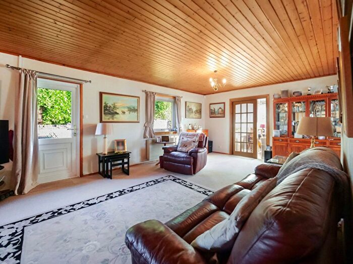 4 Bedroom Bungalow For Sale In Carrick Drive, Mount Vernon, Glasgow, G32