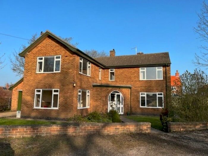 4 Bedroom Detached House To Rent In Drove Lane, Coddington, NG24