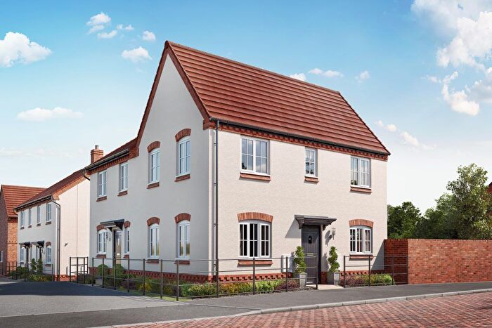 3 Bedroom Town House For Sale In Clifton Pastures, Clifton, Nottingham, NG11