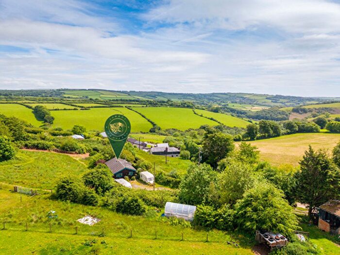 3 Bedroom Bungalow For Sale In Little Huckham Farm, Barnstaple, EX31